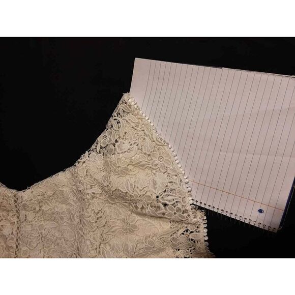 Small Karina Grimaldi Off White Lace Mini Dress  Christmas New Years Vacation - Picture 4 of 7